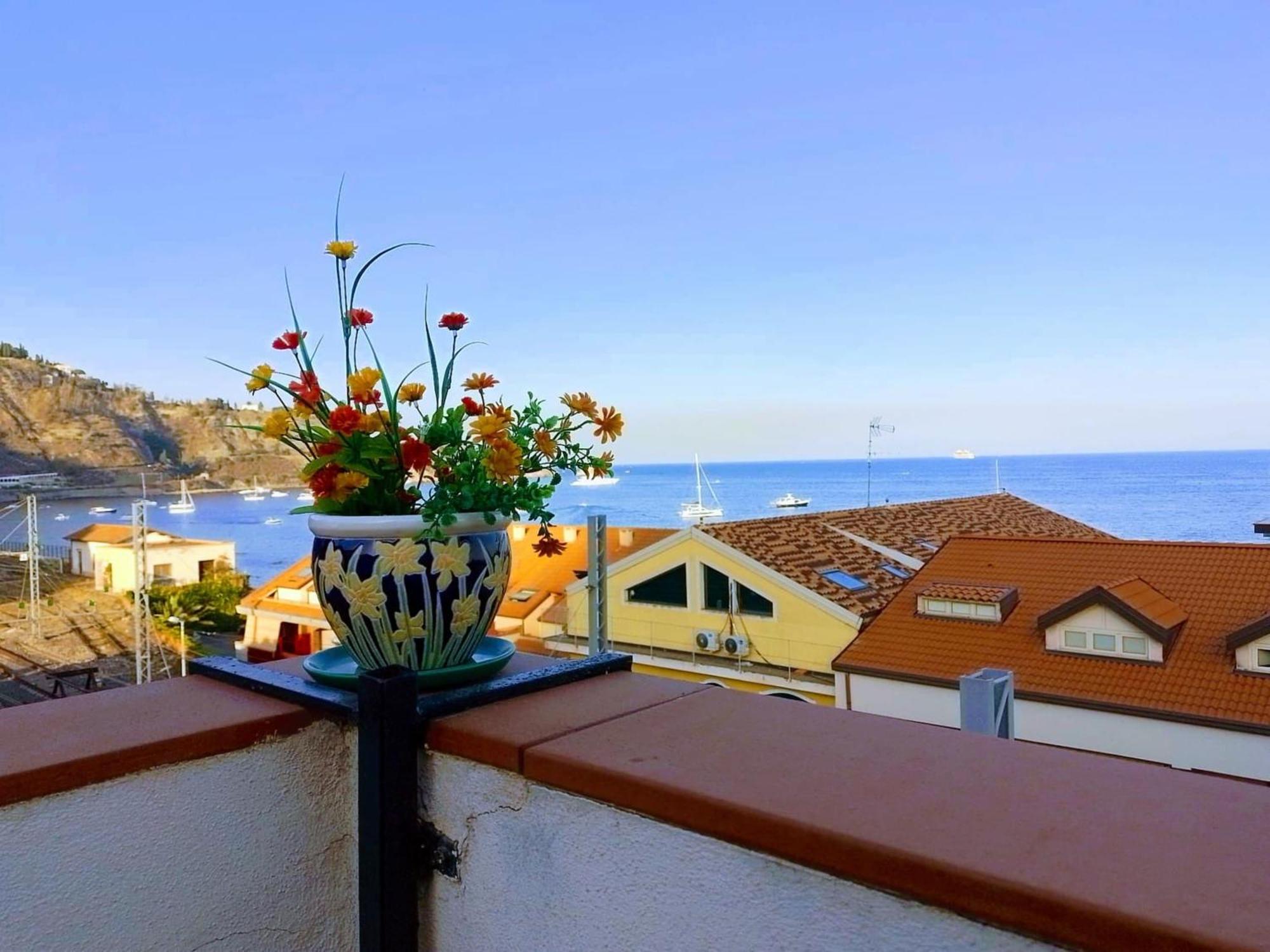 Hotel Pensione Cundari Taormina Exterior foto