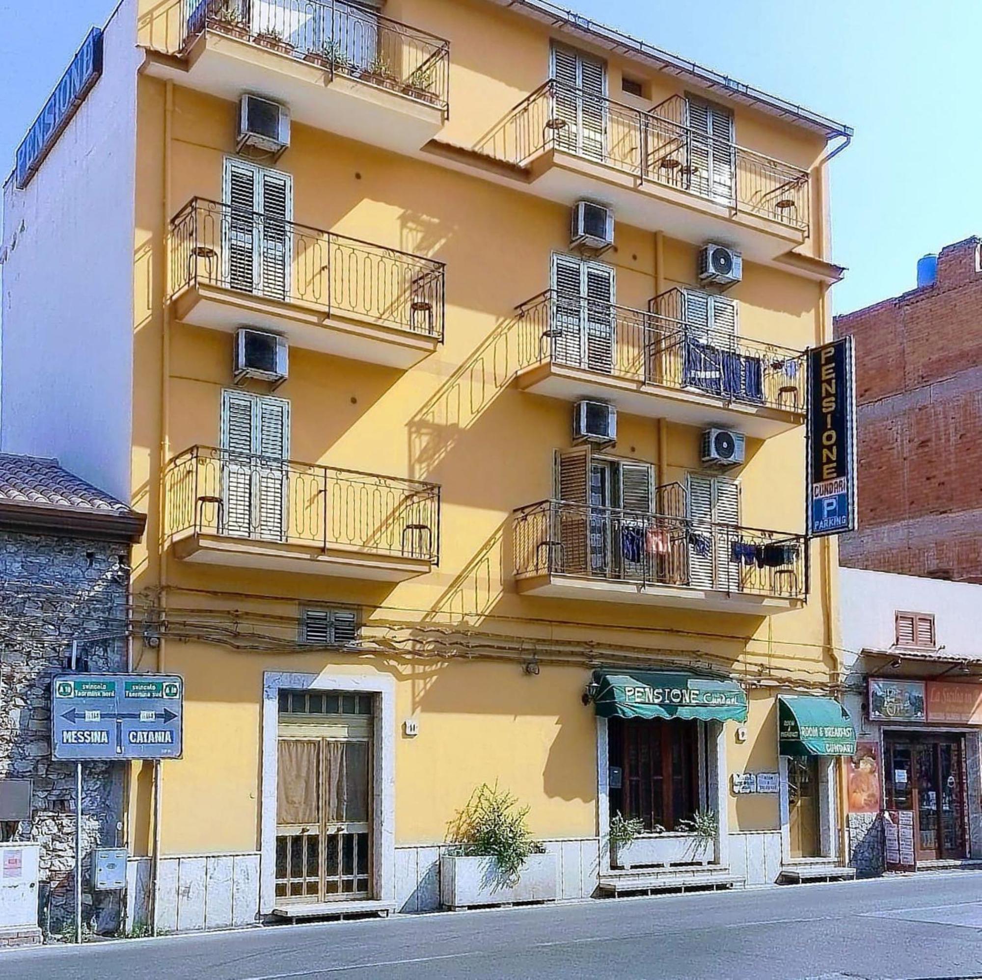 Hotel Pensione Cundari Taormina Exterior foto